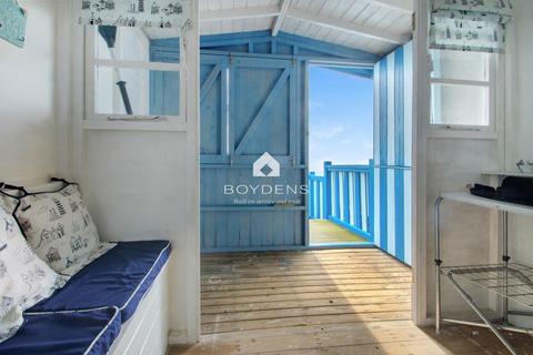 Chalet for sale, The Leas, Frinton-On-Sea CO13