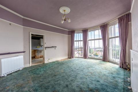 1 bedroom flat for sale, Kirkley Cliff, Lowestoft