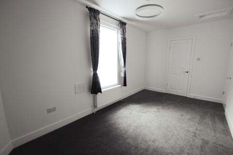 1 bedroom flat to rent, Lugsmore Lane, St Helens, WA10