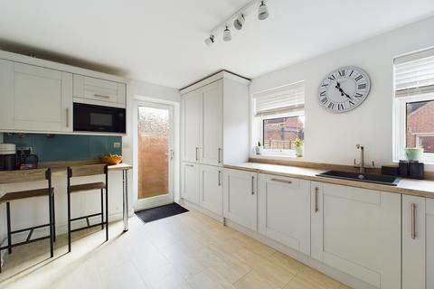 41 Barwell Way, Witham, CM8 2TY