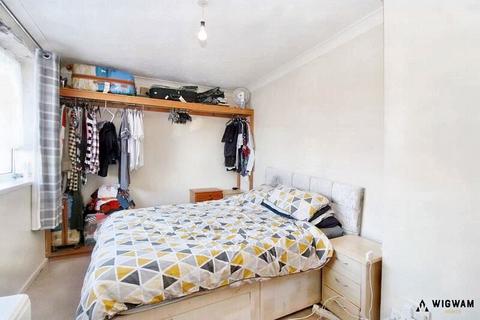 2 bedroom semi-detached house for sale, Gisburn Road, Hessle, East Riding of Yorkshire, HU13 9HX