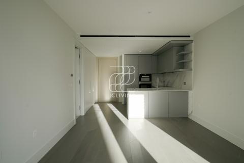1 bedroom flat to rent, London, EC3A