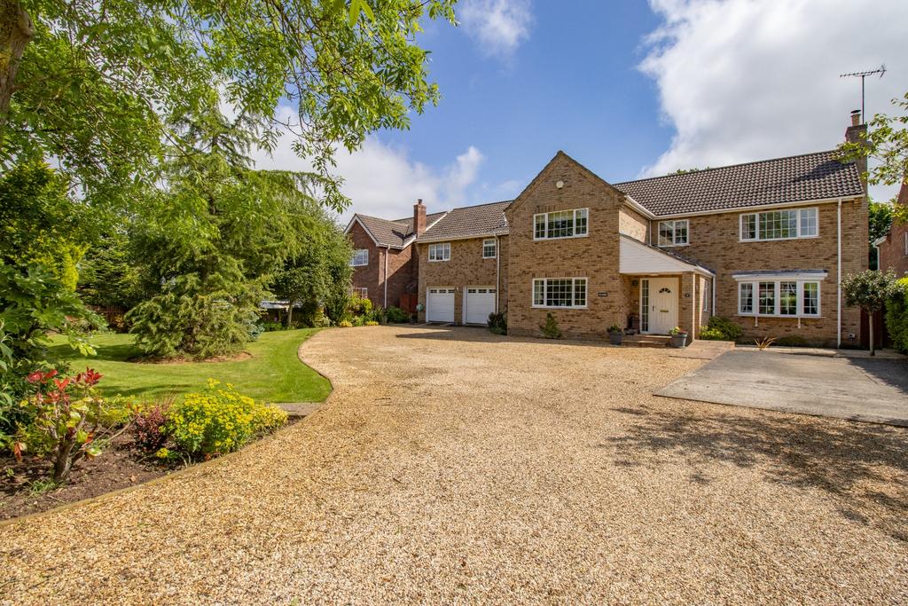 Acorn Drive, Gayton, King's Lynn... 6 bed detached house for sale £