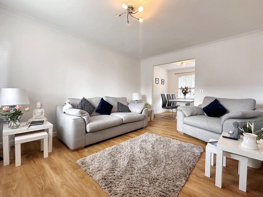 Gartmore Road, Airdrie ML6 3 bed detached house for sale £238,995