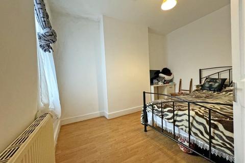 undefined, Wallington Road, Ilford, Essex, IG3