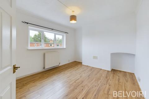 2 bedroom flat to rent, Poplar Close, Walton, Stone, ST15