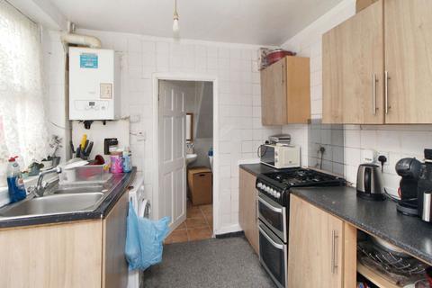 2 bedroom ground floor flat for sale, Ladykirk Road, Newcastle upon Tyne, Tyne and Wear, NE4 8AL