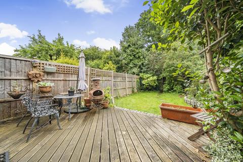 3 bedroom terraced house for sale, Bushey Road, Raynes Park