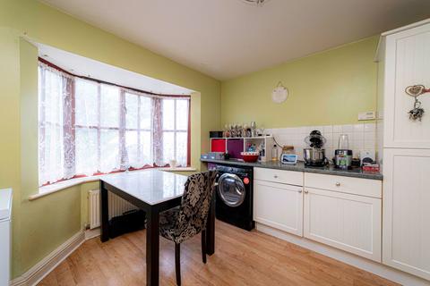 3 bedroom end of terrace house for sale, Island Road, Upstreet, CT3
