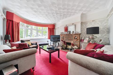 4 bedroom detached house for sale, St. Thomas Drive, Pinner, HA5