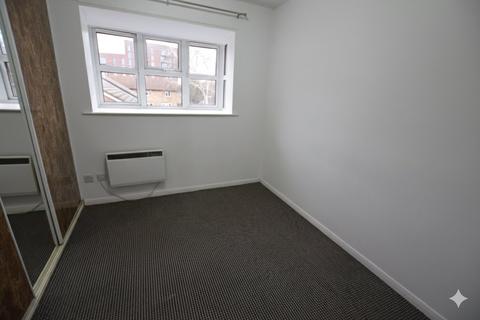 1 bedroom apartment to rent, Webbscroft Road, Essex RM10