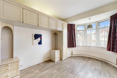 4 bedroom end of terrace house for sale, Tregenna Avenue, Harrow, HA2