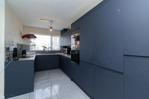 4 bedroom end of terrace house for sale, St. Francis Close, Margate, CT9