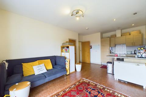 2 bedroom flat for sale, Marshall Road, Banbury OX16