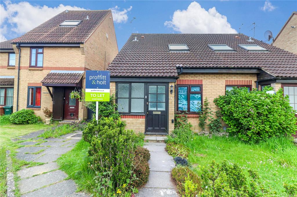 De Havilland Way, Abbots Langley... 1 bed semidetached house £1,250 pcm (£288 pw)