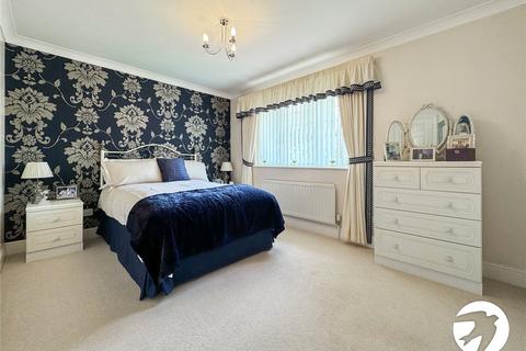 4 bedroom detached house for sale, Harrison Drive, Harrietsham, Maidstone, Kent, ME17