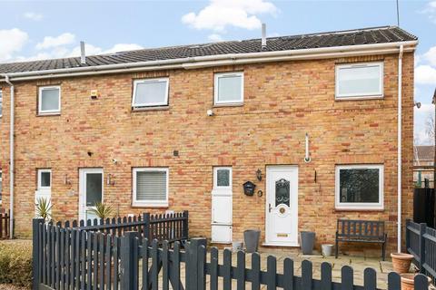 4 bedroom end of terrace house for sale, Page Close, Bean, Dartford
