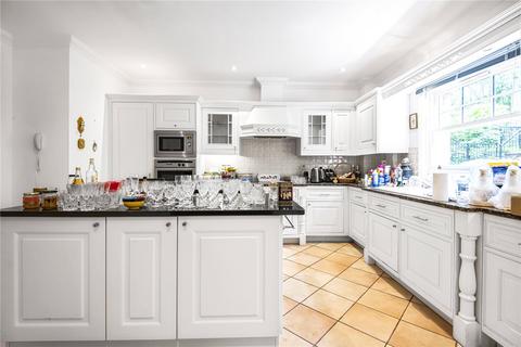 2 Alderwood Mews, Barnet, EN4 0ED