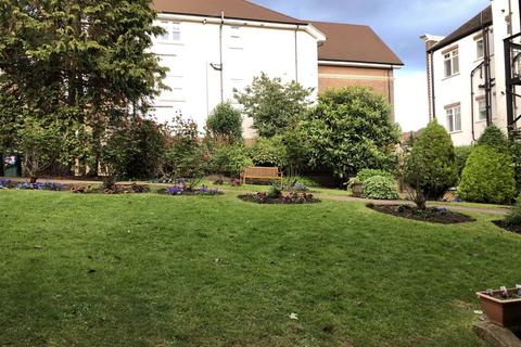 Flat 5, Beechwood Hall Regents Park Road, London, N3 3AT