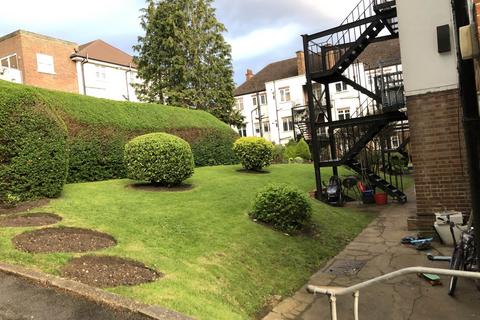 Flat 5, Beechwood Hall Regents Park Road, London, N3 3AT