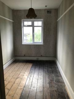 Flat 5, Beechwood Hall Regents Park Road, London, N3 3AT