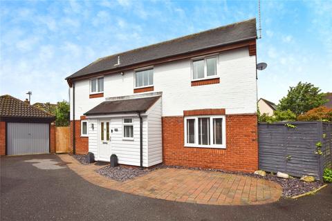 4 bedroom detached house for sale, Littlecroft, South Woodham Ferrers, Chelmsford, Essex, CM3