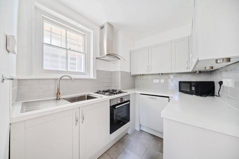 2 bedroom maisonette for sale, Richmond Hill,  Cardigan Road,  Surrey,  TW10