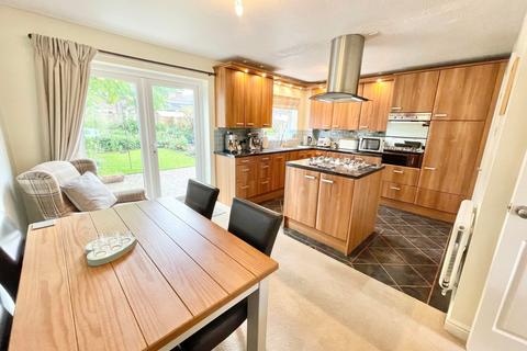 3 bedroom semi-detached house for sale, Harewood Close, Carleton FY6