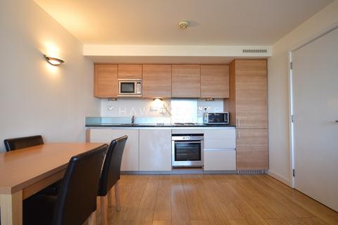 2 bedroom flat to rent, West Parkside, London, Greater London. SE10