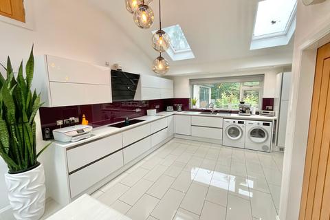 4 bedroom detached house for sale, Eastwood Rise, Baldwins Gate, ST5