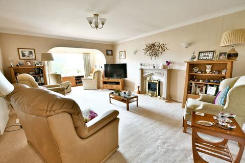 3 bedroom detached bungalow for sale, The Cedars, Whickham