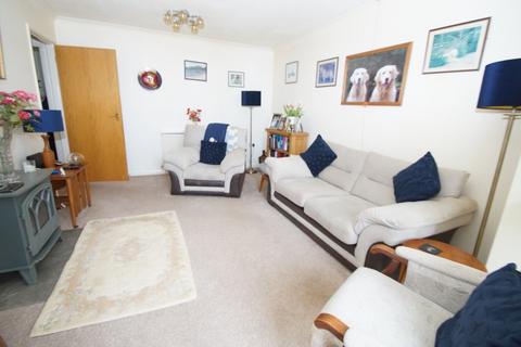 2 bedroom bungalow for sale, Priory Gardens, Burnham-on-Sea, Somerset, TA8