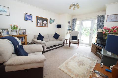 2 bedroom bungalow for sale, Priory Gardens, Burnham-on-Sea, Somerset, TA8