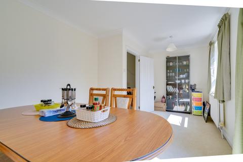 1, Oriel Court Broad Leas, St Ives, PE27 5ZG