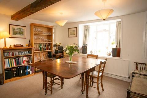 6 Crown Square, Kirkbymoorside, York, YO62 6AY