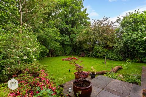 5 bedroom bungalow for sale, Vicars Hall Gardens, Worsley, Manchester, Greater Manchester, M28 1HU