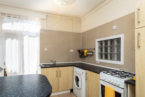 2 bedroom flat to rent, Albany Road, Coventry, CV5