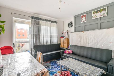 2 bedroom flat for sale, Roche House, Canary Wharf, London, E14