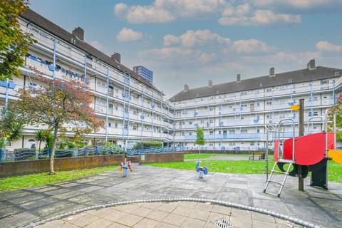 2 bedroom flat for sale, Roche House, Canary Wharf, London, E14