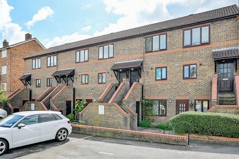 2 Downside Walk, Brentford, TW8 8DN