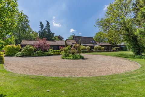 4 bedroom barn conversion for sale, Aston End Road, Aston, SG2