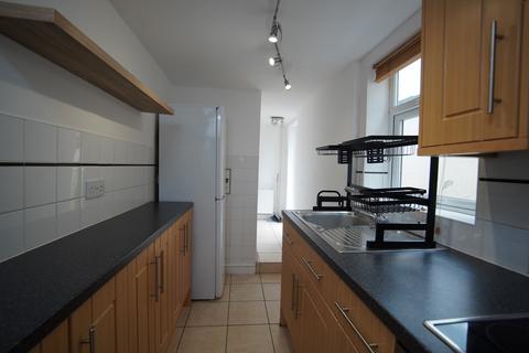 3 bedroom end of terrace house to rent, St George, Bristol BS5