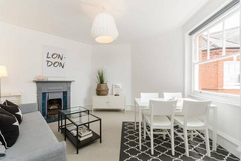 3 bedroom flat to rent, Kelvedon Road, Parsons Green, London, SW6