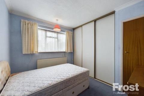 22 Garden Close, Ashford, TW15 1LH