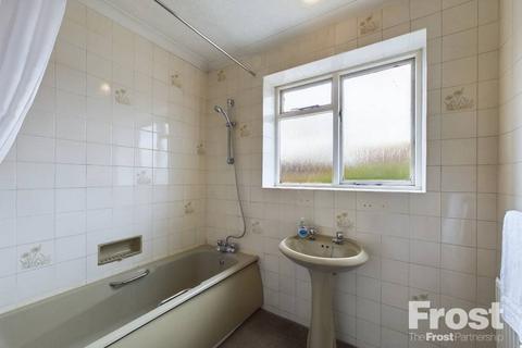 22 Garden Close, Ashford, TW15 1LH