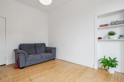 1 bedroom flat for sale, Calder Street, Flat 2/1, Govanhill, Glasgow, G42 7RS