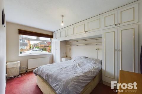2 bedroom maisonette for sale, Kenilworth Road, Ashford, Middlesex, TW15