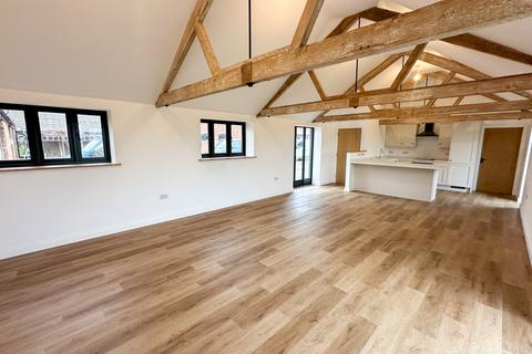 2 bedroom barn conversion to rent, Rackham's Corner, Blundeston, Suffolk.