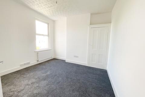 2 bedroom flat for sale, Westcliff-on-Sea SS0