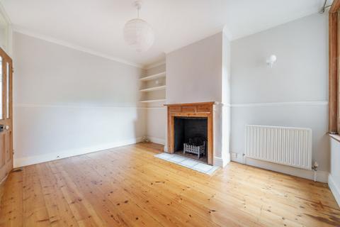 4 bedroom terraced house to rent, Winchester, Hampshire SO22